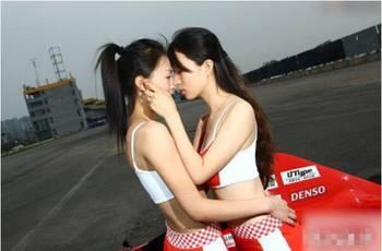 国产女生视频啪,女生视频啪的青春记忆  第3张